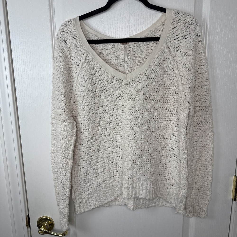 Free People Chunky Knit V-Neck Slouchy Sweater Small Boho Cottage Coastal Beach